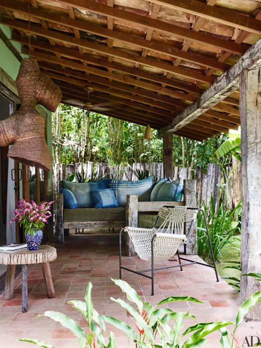 Home Tour – Anderson Cooper’s Trancoso Brazil Vacation Home - Bright ...